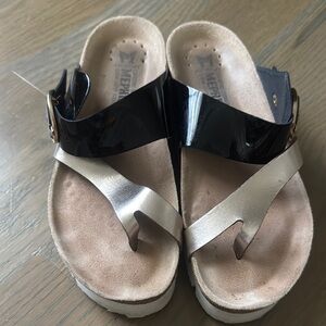 Mephisto Women's Black and Silver Sandals